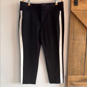 Pantalon noir et blanc